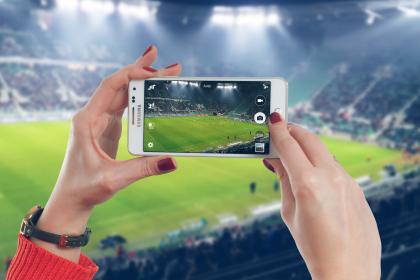 Photographing a stadium with a phone